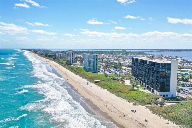 Foto del edificio - 10410 S Ocean Dr