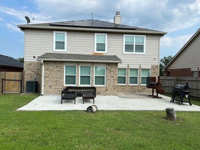 Foto del edificio - 3 Bedroom Single Family Home in Houston