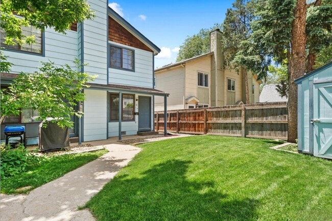 Building Photo - 2807 W Uintah St