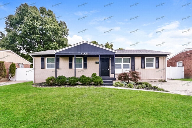 Photo - 4911 Monaco Dr (Louisville, KY) House