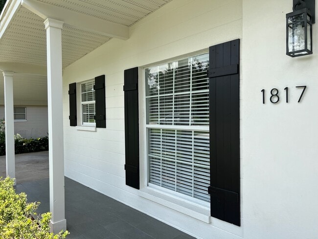 Foto del edificio - 1817 Loch Berry Rd
