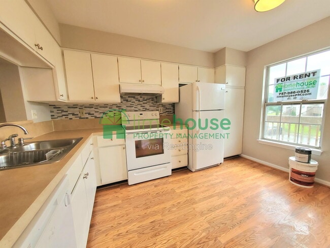 Foto del edificio - 4944 Willow Pointe Ln