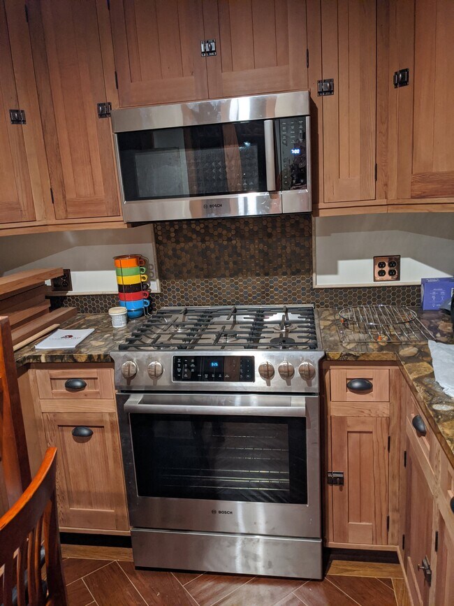 Foto del edificio - 2803 Ashby Ave