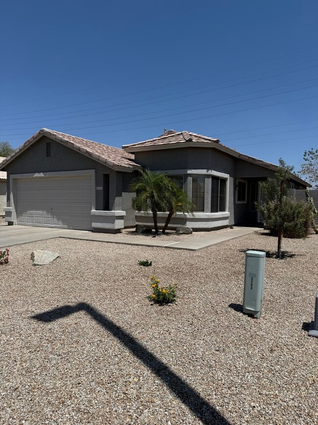 Building Photo - 3793 S Joshua Tree Ln