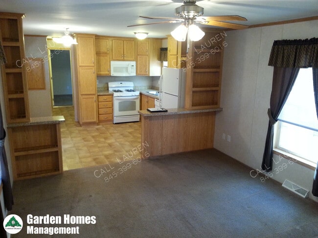 Unit 11 - Available Now - 131 Rymrock Rd
