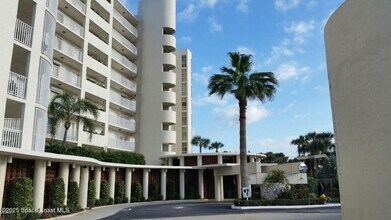 Building Photo - 2225 Jimmy Buffett Mem Hwy