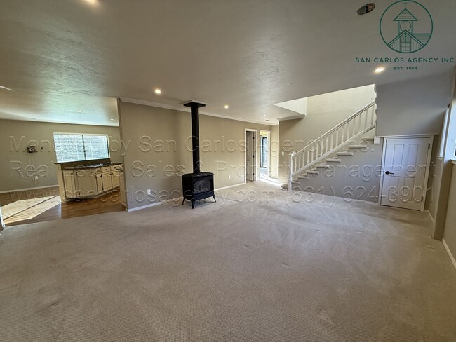 Building Photo - Private Three Bed Carmel Valley Oasis Along the River