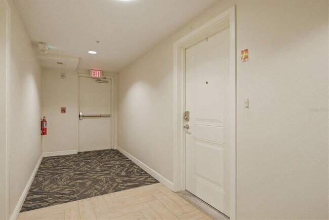 Building Photo - 223 Island Way