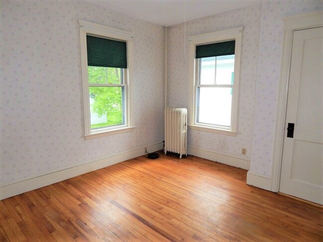 Bedroom 3 - 48 Whitney Ave