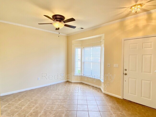 Foto del edificio - 1926 Algonquin Trail