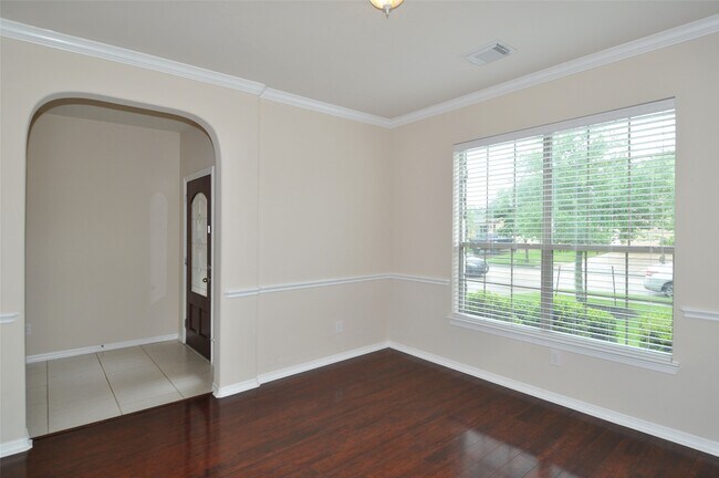 Building Photo - 20179 Royal Orchard Dr