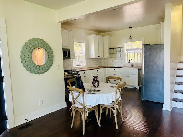 Foto principal - 9750 NW Rosaria Ave