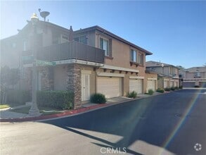 Building Photo - 17811 Cottonwood Ct