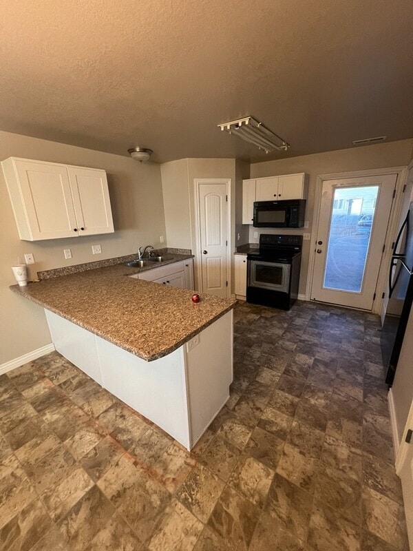Building Photo - 465 N 2650 W