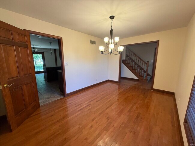 Foto del edificio - 425 Key W Dr