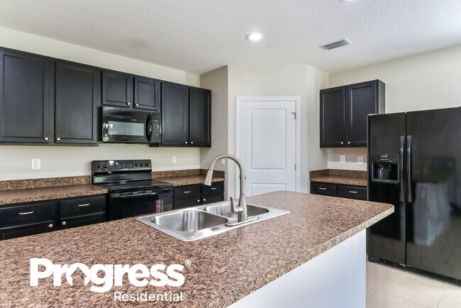 Building Photo - 36618 Goffaux Loop