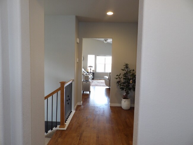 Building Photo - 1552 Grand Overlook St