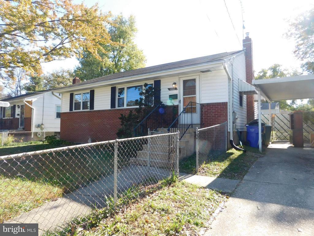 Primary Photo - 5007 Iroquois St