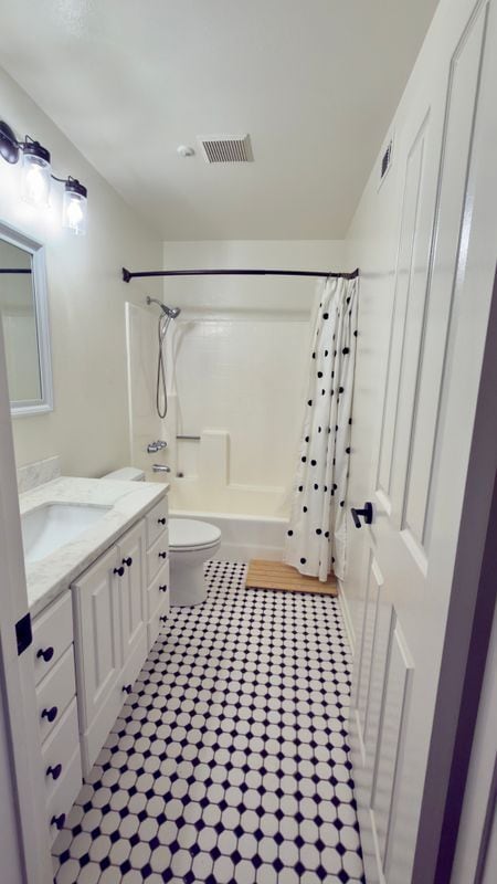 Building Photo - 2936 Ballesteros Ln