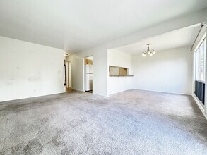 Building Photo - 45-417-417 Mokulele Dr