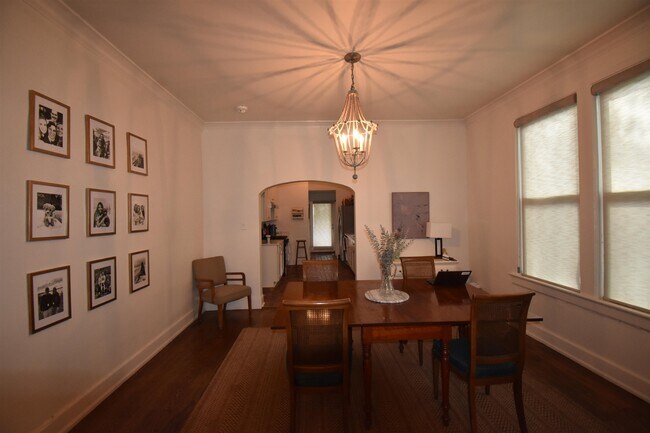 Building Photo - 1443 Vance Ave