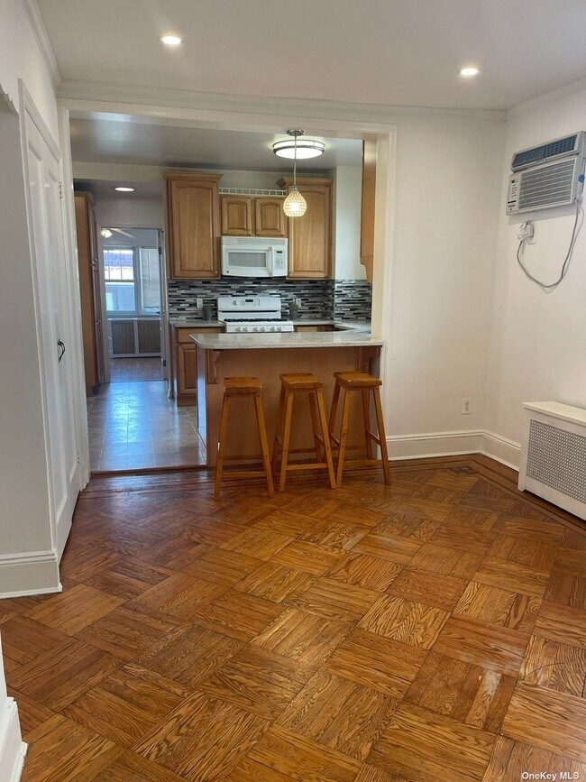 Foto del edificio - 78-22 79th Ln