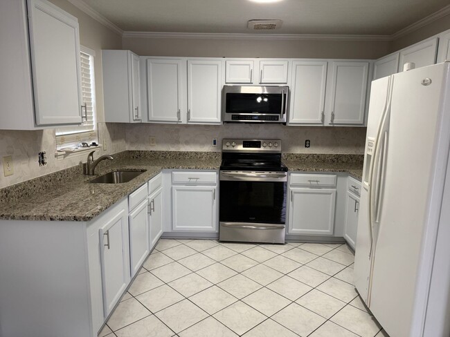 Building Photo - Available