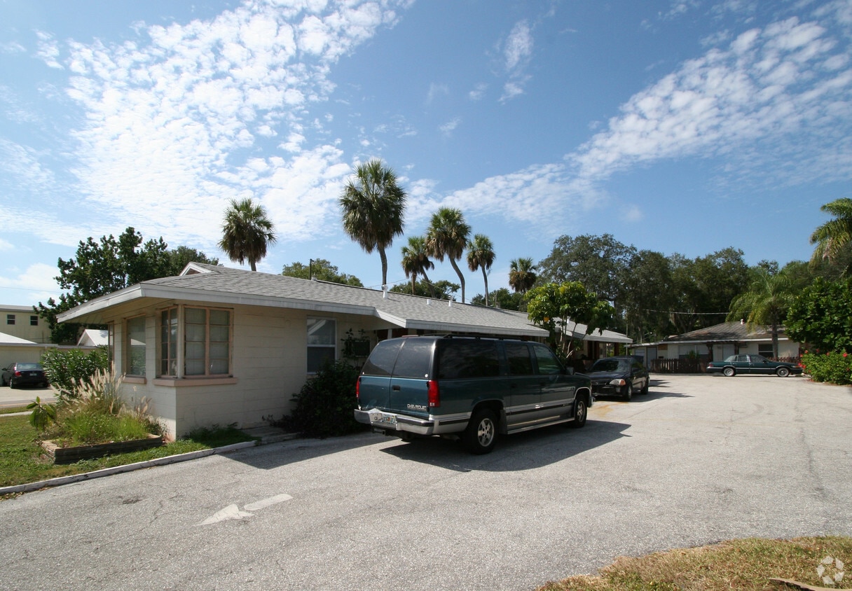 Primary Photo - Coastwood Apartments