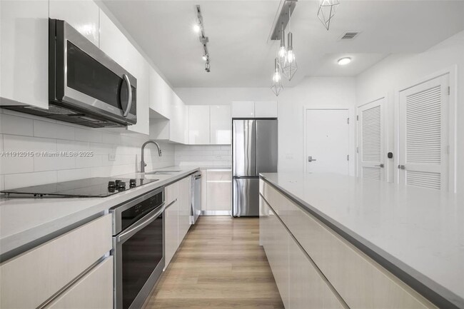 Photo - 101 Diplomat Pkwy Apartment