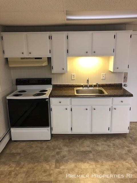 Building Photo - 1 bedroom in West Warwick RI 02893