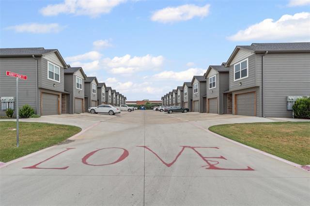 Foto principal - 105 Abbey Park Ct