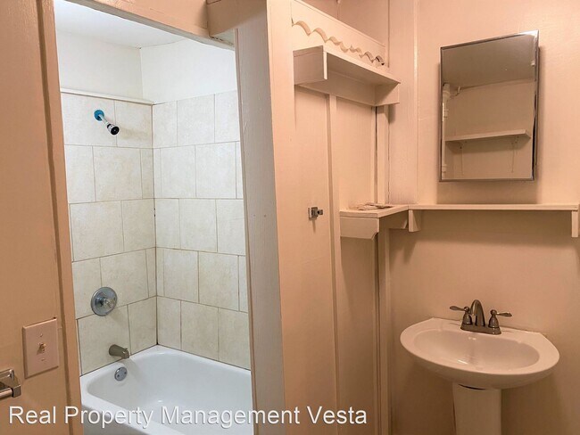 Foto del edificio - 2713 Vineville Ave