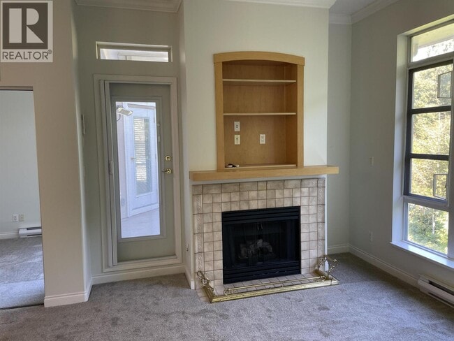 Building Photo - 3629-3629 Deercrest Dr