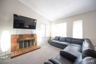 Building Photo - 3138 Belvedere Dr