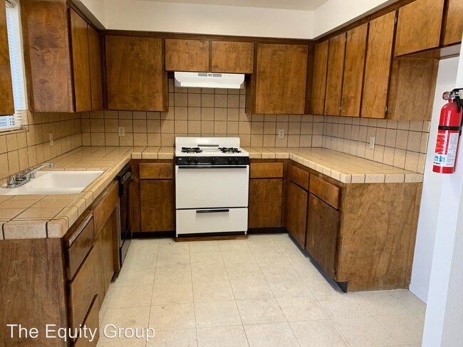 Foto del edificio - 851-859 W Mulberry Ave