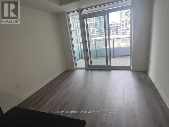 Building Photo - 8960 Jane St