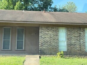 Building Photo - 304 Nikki Dr