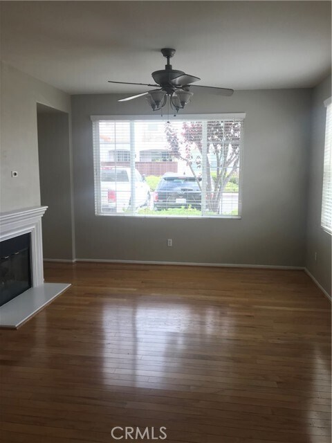 Foto del edificio - 41925 Davenport Way