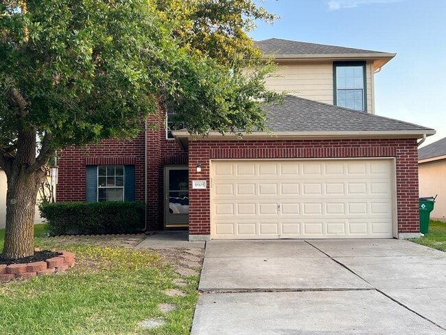 Building Photo - 18105 Maxa Dr