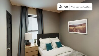 Building Photo - Room in Shared 4 bed/1 bath home