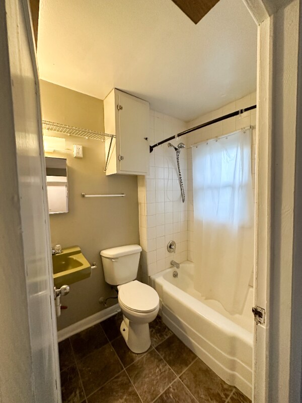 Foto del edificio - 1209 E 6th St