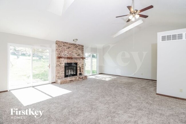 Building Photo - 5815 Forge Bridge Dr