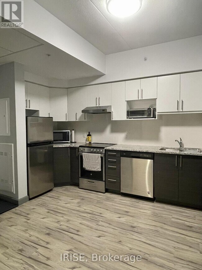 Photo du bâtiment - 77 Leland St