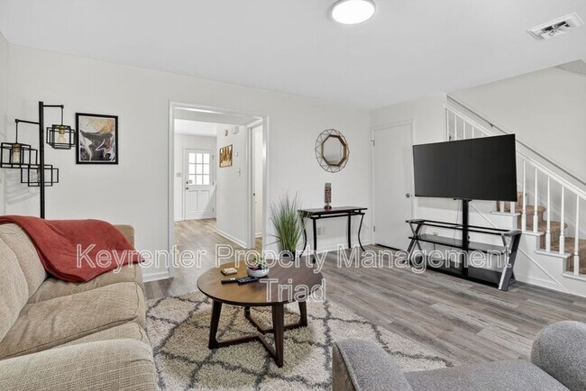 Foto del edificio - 115 S Mendenhall St