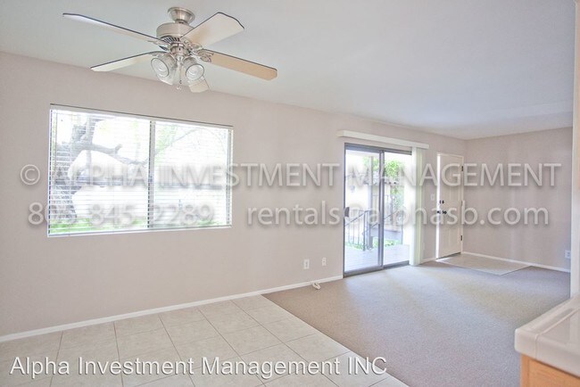 Building Photo - 121 Burton Cir