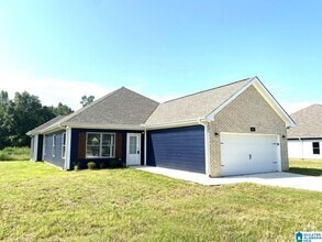 Building Photo - 358 Shady Ln