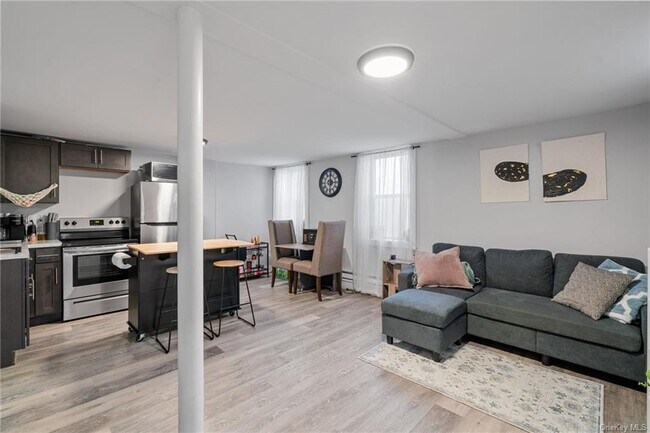 Foto del edificio - 29 Hooker Ave