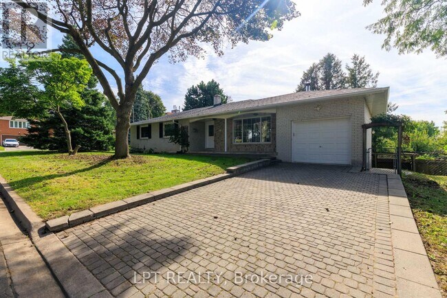 Photo du bâtiment - 67 Woodthorpe Rd