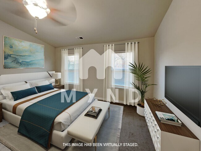 Foto del edificio - 3215 Weaver Ln