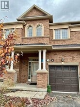 Building Photo - 9 Sibbald Ave